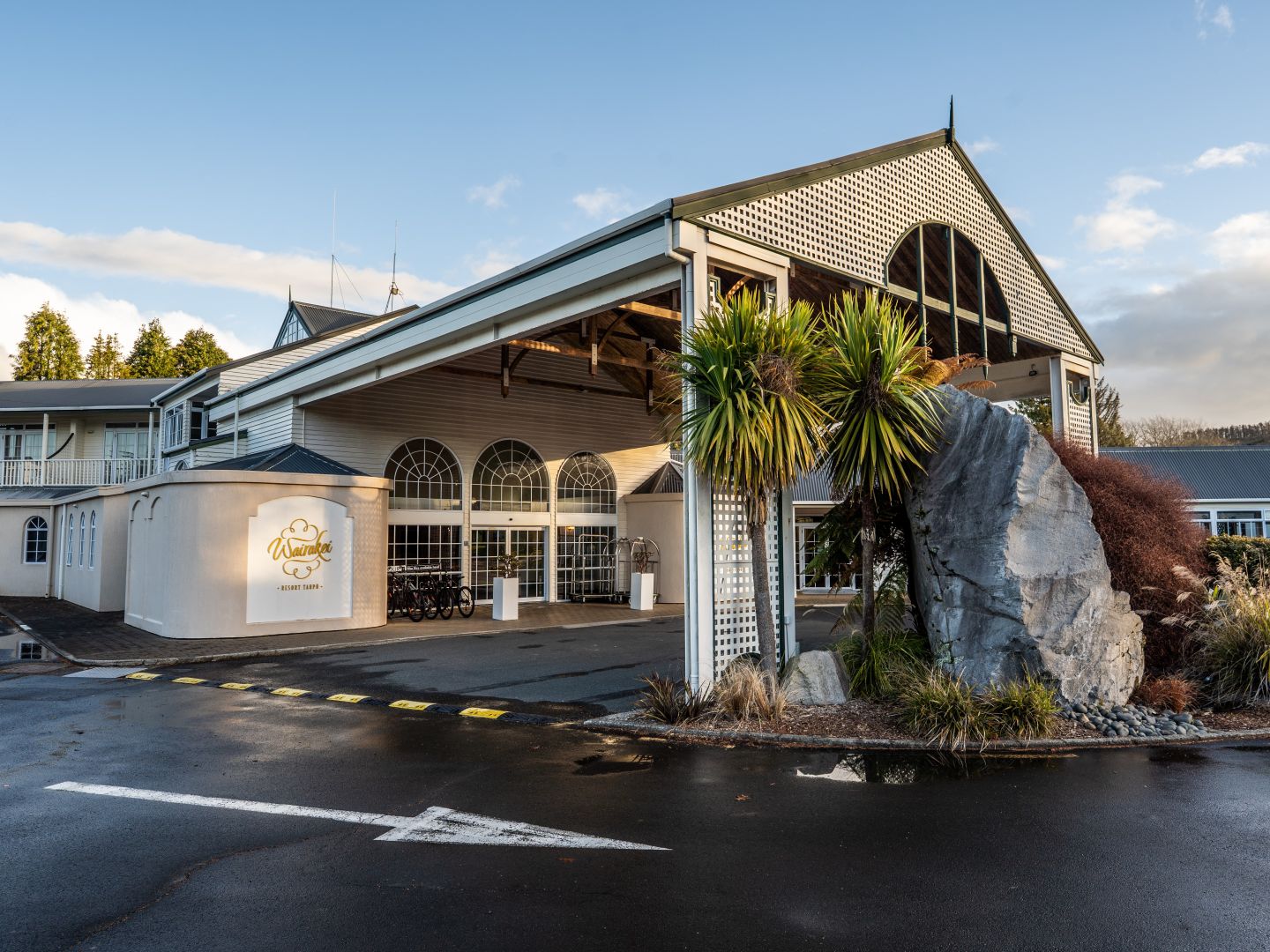 Entrance of Wairakei Resort Taupo